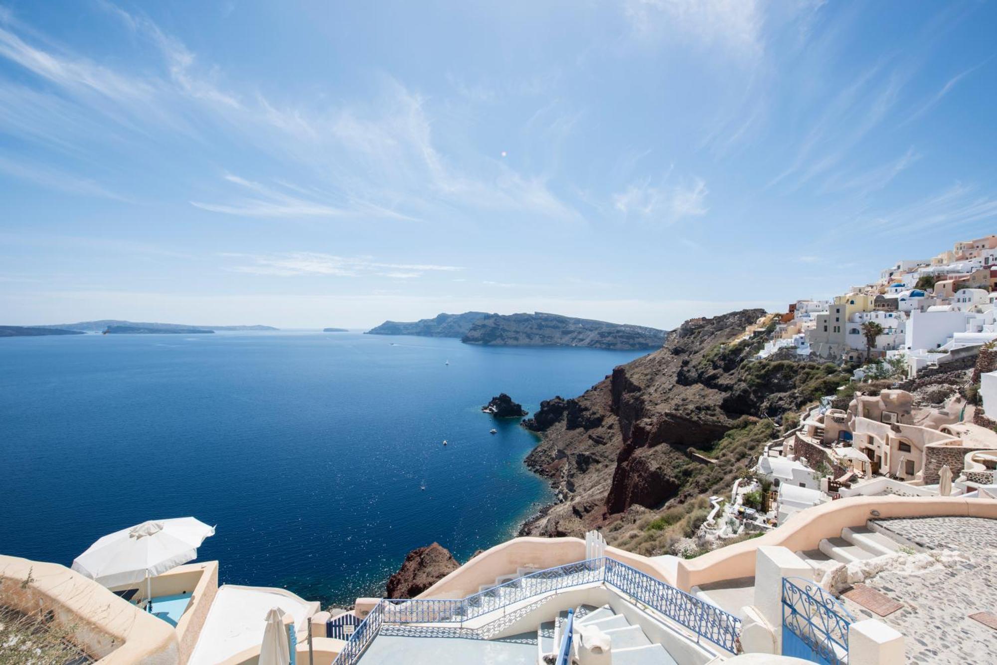 White Cave By Caldera Houses Oia  Exterior photo