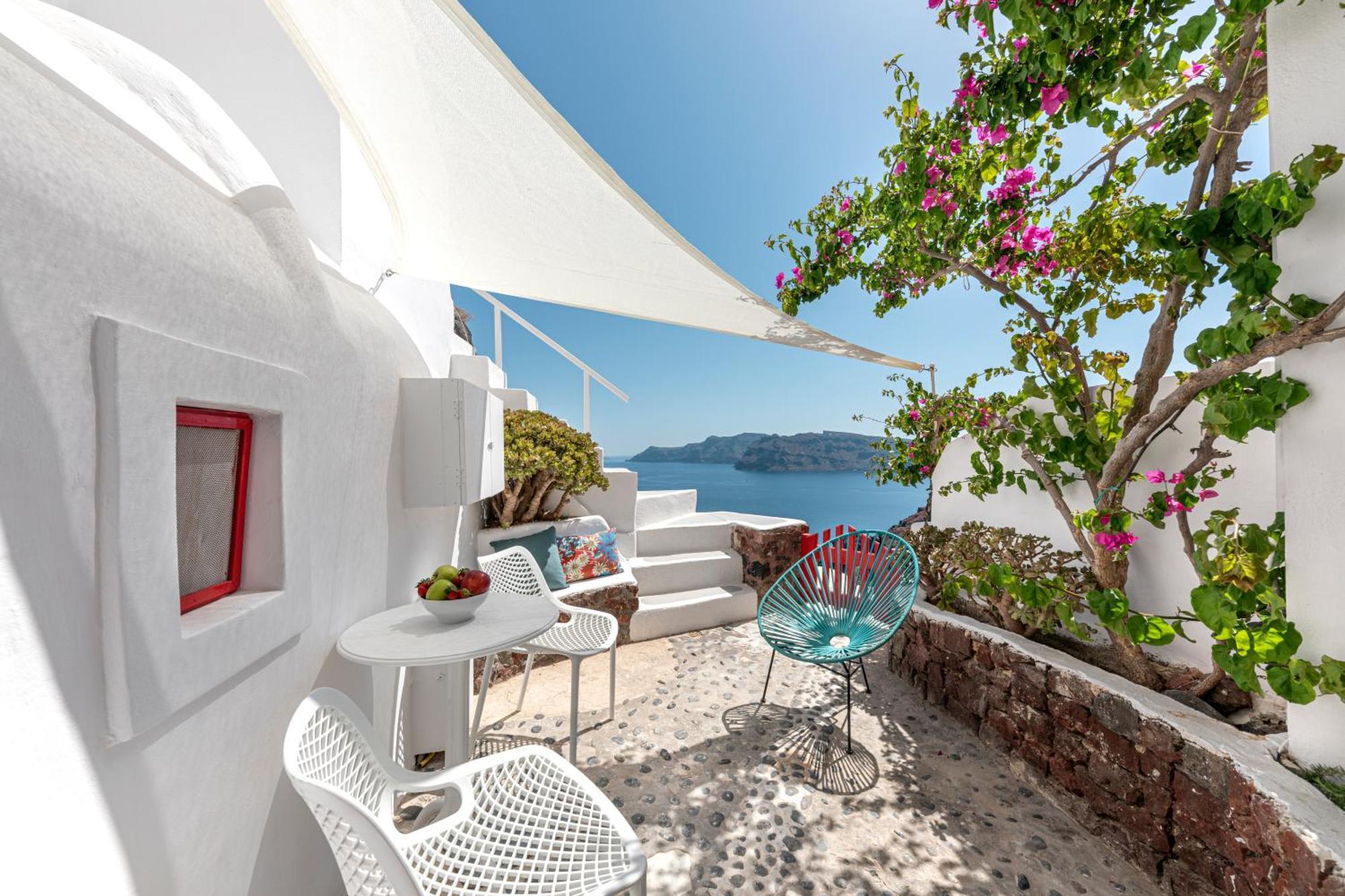 White Cave By Caldera Houses Oia  Exterior photo